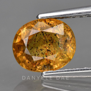 Yellow  Oval Sapphire (Unheated)