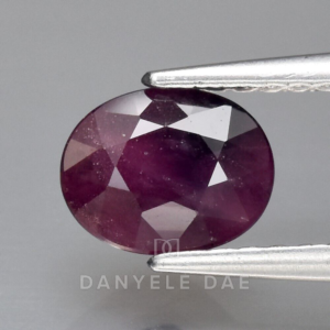 Blue-Reddish Purple  Oval Natural Sapphire