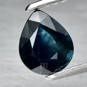 Greenish Blue  Pear Sapphire